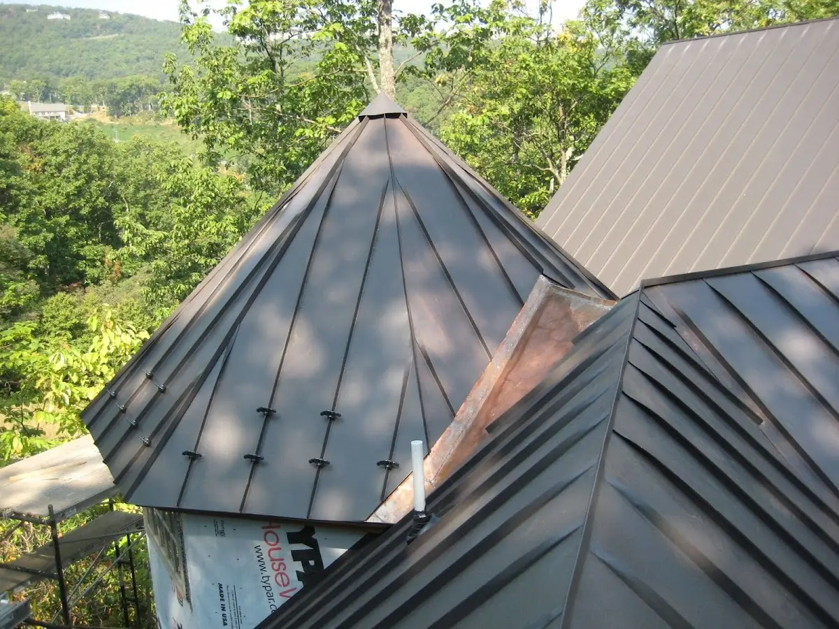 Professional Roof Tarp Installation by Craftsman Roofing in West Carson